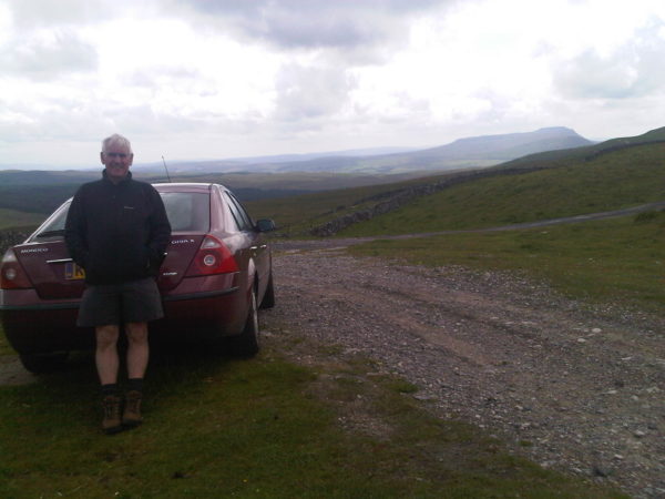 Pennine Way, Pen-Y-Ghent in background