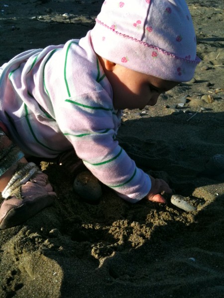 Alice first time on beach