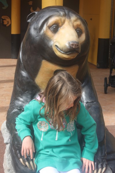 Charlotte and the sunbear