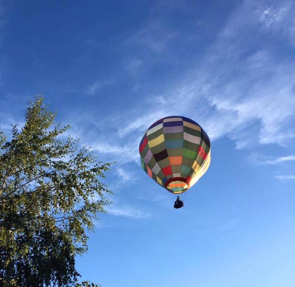 Hot air balloon wake up call - this one flew right over our house!