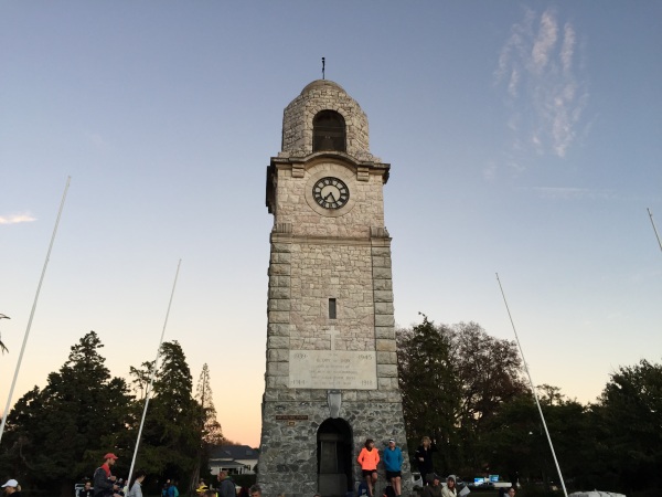 Waiting for the 7.30am bus to the start line of the Saint Clair Vineyard Half.