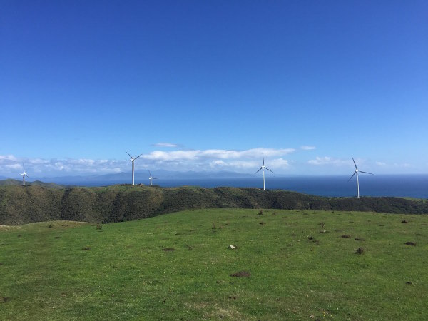 Beautiful on the top with the South Island on the horizon line.